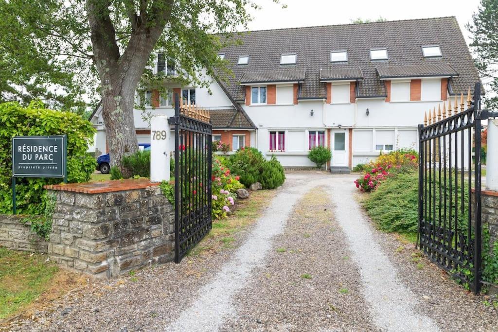 Residence Grand Jardin Attenant Tennis, Mini Golf, Sauna, Petanque キュク エクステリア 写真